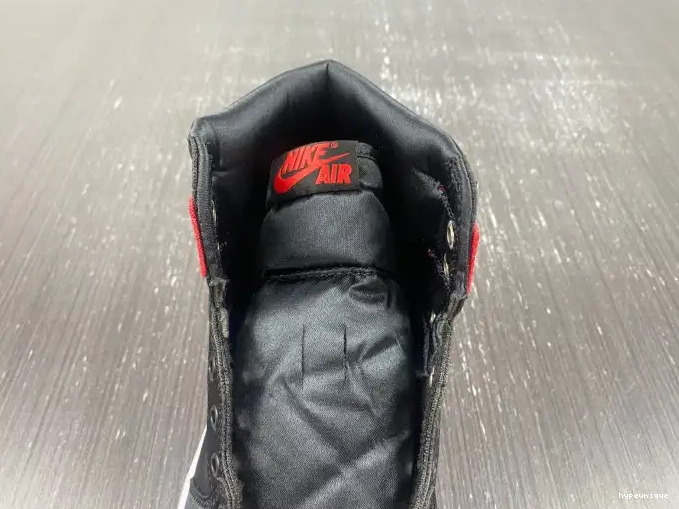 HYPE Jordan Air FD4810-061 OG 1 Satin Bred High WMNS 0503